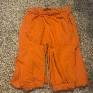 fashion nova orange sweatpants only worn once